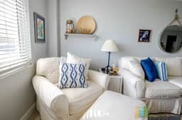 Direct Beach Access - Poolside Coastal Condo: Sea Gem