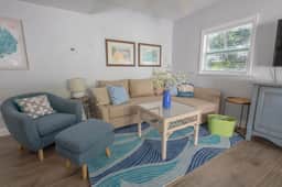 Heated Pool-Cozy Hideaway: SeaBreeze