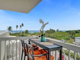 Oceanfront Condo on the Shores of the Palm Beaches