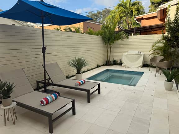 Stylish two-bedroom home in Buena Vista with private spa