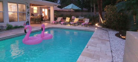 By Pier- Heated Pool- 5 Stars! Marbella