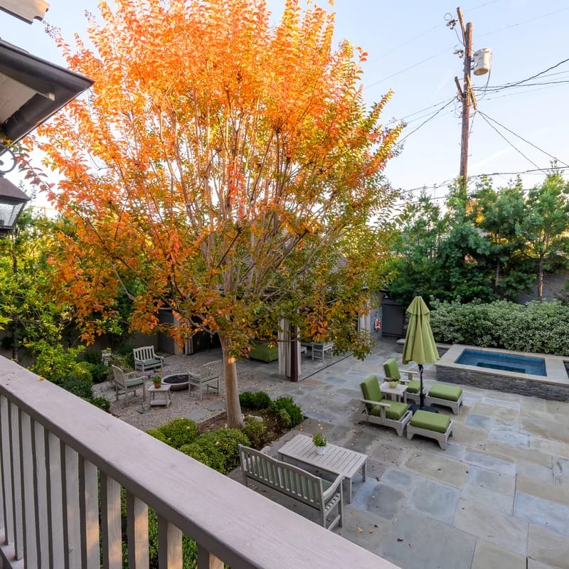 Stunning home with pool and spa In Los Feliz – Close to Hollywood.
